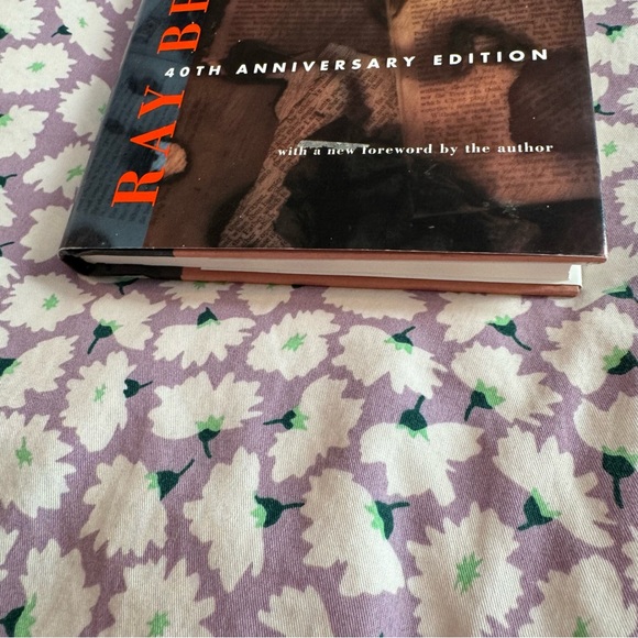 Signed 40th Anniversary Edition of Fahrenheit 451 by Ray Bradbury. - Picture 6 of 7